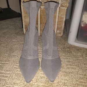 Jeffrey Campbell mesh ankle boots !